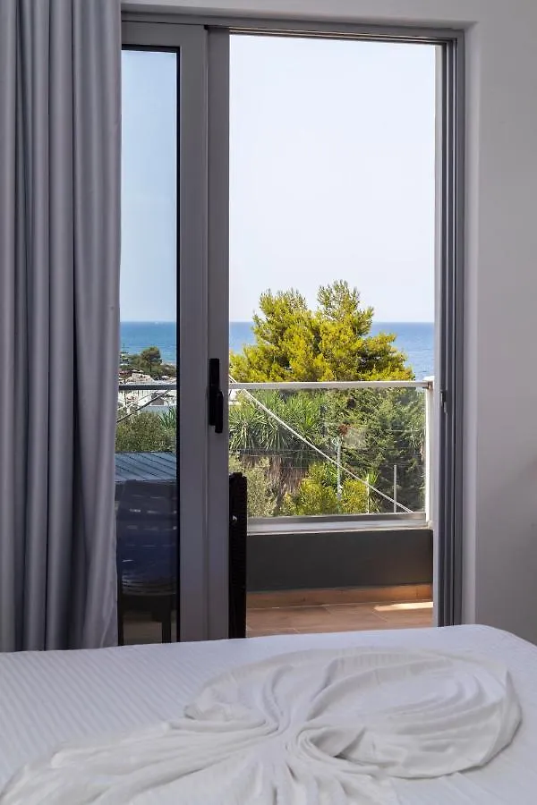 Ventus Hotel Ксамил